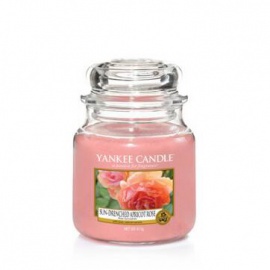 YANKEE CANDLE SUN-DRENCHED APRICOT 