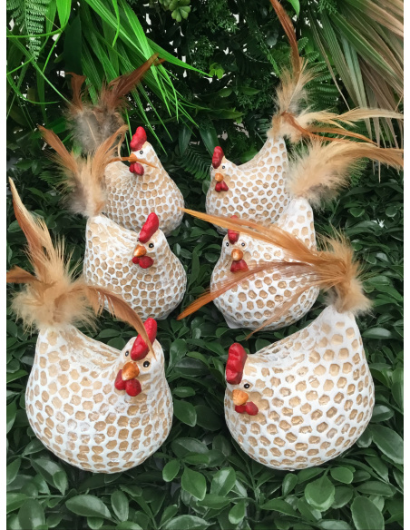 GALLINA IN TERRACOTTA CON CODA DI PIUME H.21 CM ASSORTITA