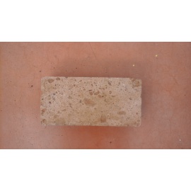 MATTONE TUFO TAGLIO DIAMANTE 2