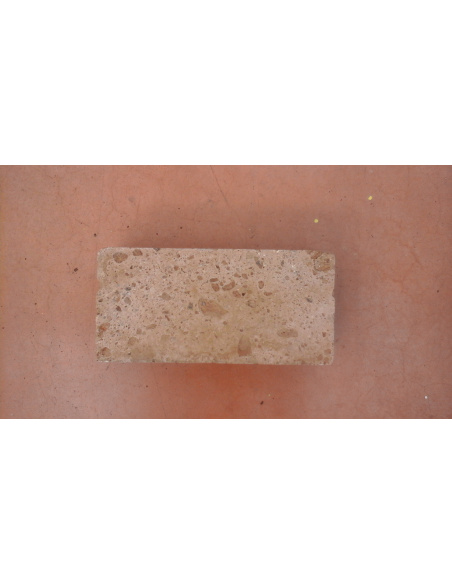 MATTONE TUFO TAGLIO DIAMANTE