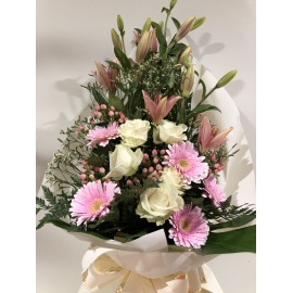 MAZZO DI FIORI FUNEBRE CON LILIUM, GERBERE E ROSE