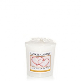 YANKEE CANDLE CHRISTMAS EVE