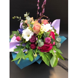 MAZZO DI FIORI CON BOX NERA 2