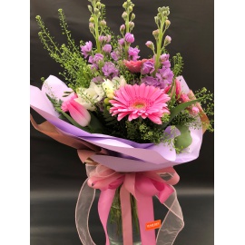 MAZZO DI FIORI VIOLE CIOCCHE E GERBERE